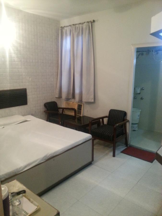 Hotel Greens Ludhiana Eksteriør billede